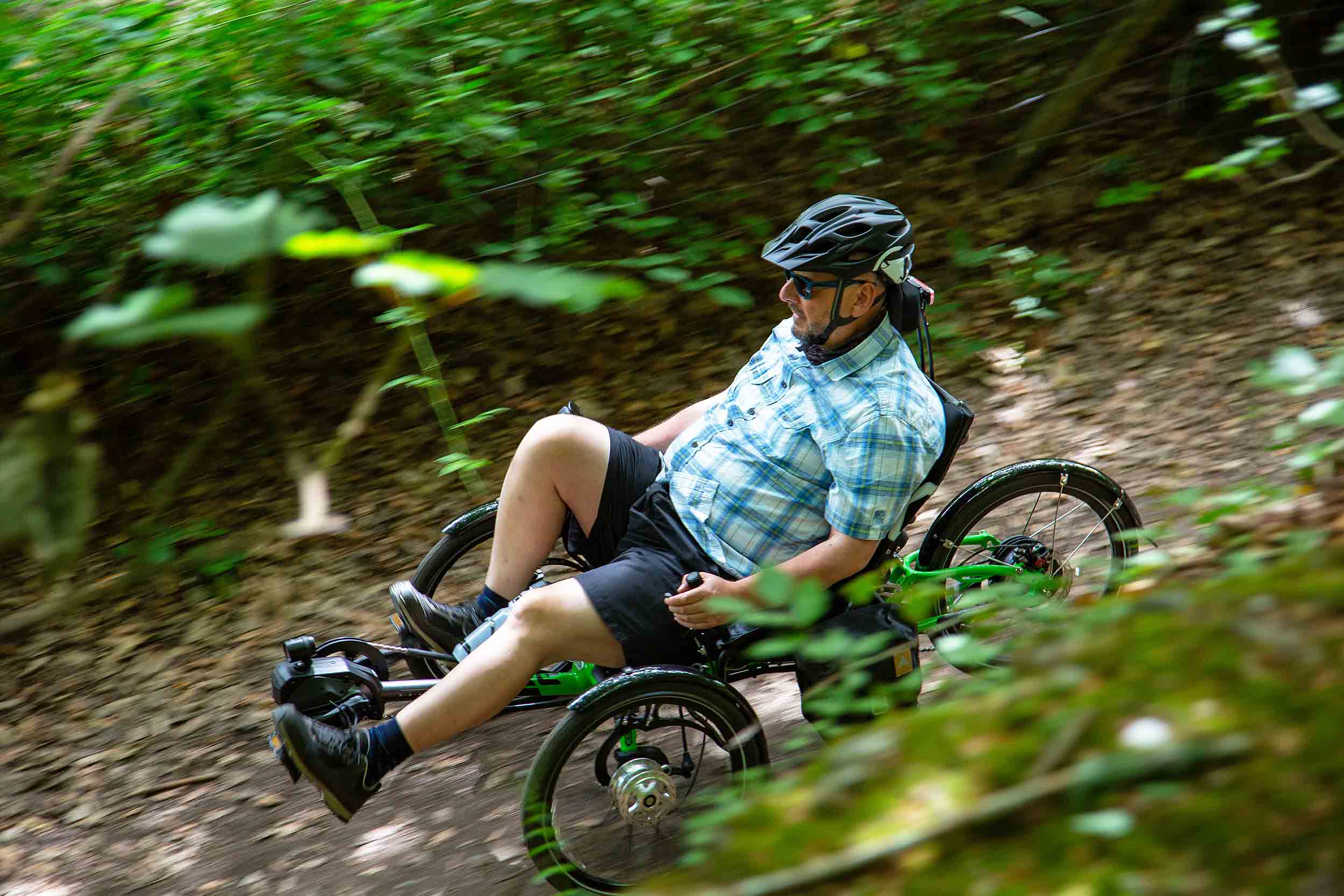 ICE-Adventure-HD-007-riding-past
